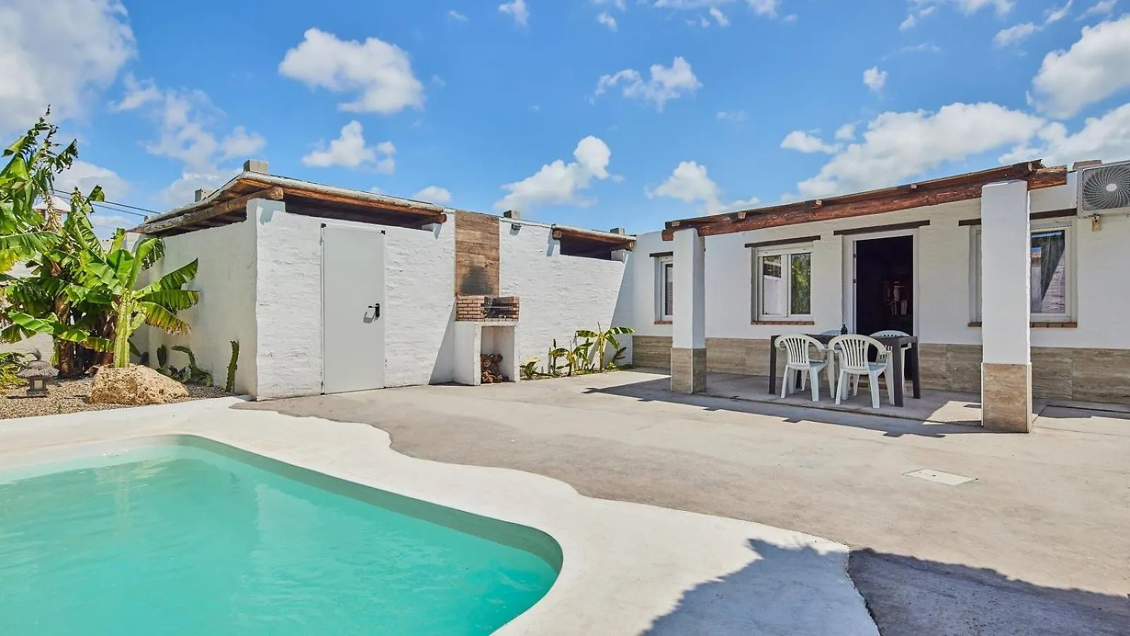 Villa Tailandia Chiclana Frontera By Ruralidays Chiclana de la Frontera Holiday home